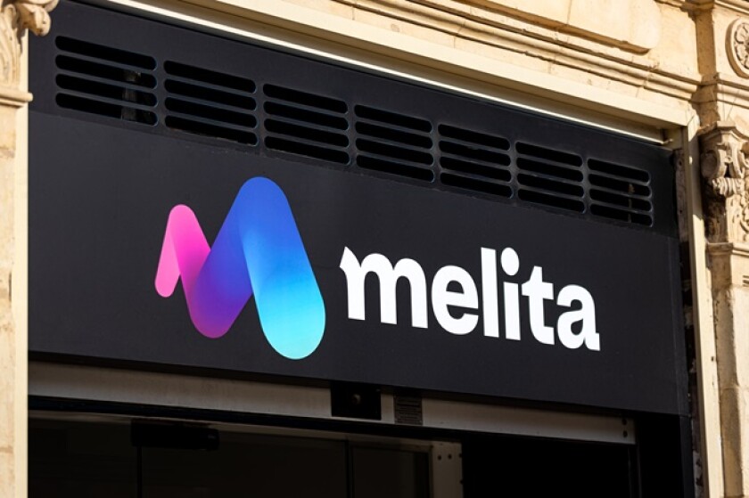 81KB 2001 null null null null null null 6 2003 null mikxn1kDlI1nOM